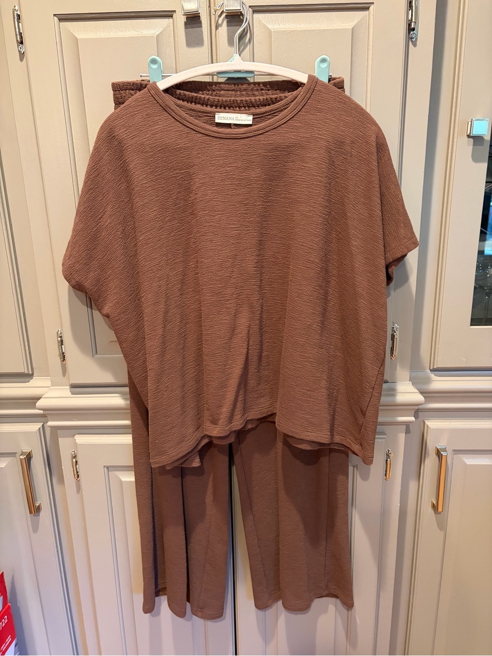 Zenana Outfitters Brown Pants Set - Picture 2 of 8